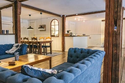 Ladugårdens Pub & Sal - Housity