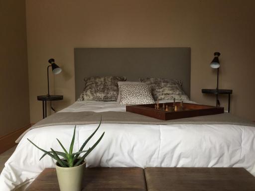 EN VILLE À LA CAMPAGNE - Housity