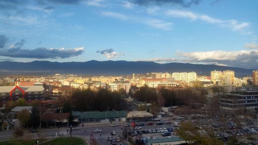 View-warm&quiet&center - Housity
