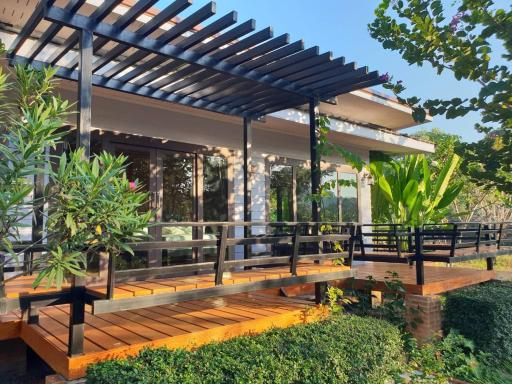 Baan Suan Hill Resort - Housity
