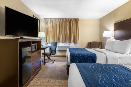 Comfort Inn Grand Rapids Airport - Housity