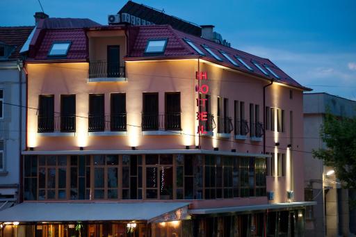 Hotel Victoria - Housity