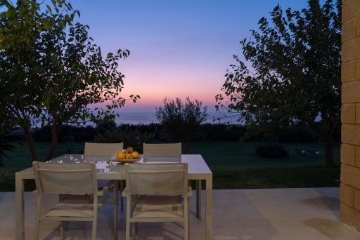 Sunset Villas - Housity