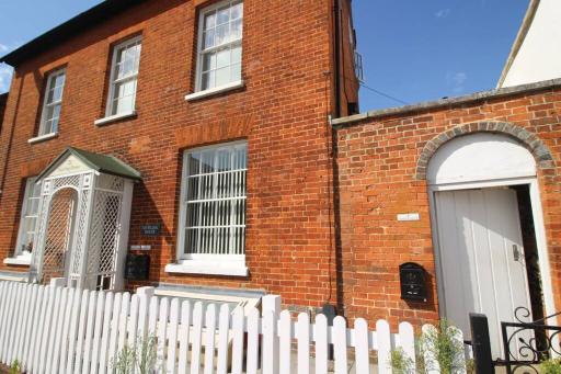 Sterling House @ Short Stays - Housity