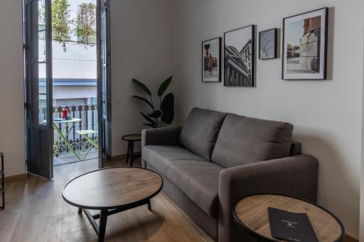 Balmis Plaza Apartments - Housity