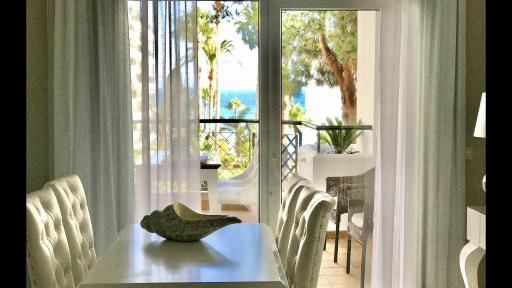 MI CAPRICHO 9C BEACHFRONT- Apartment with sea view - Costa del Sol - Housity