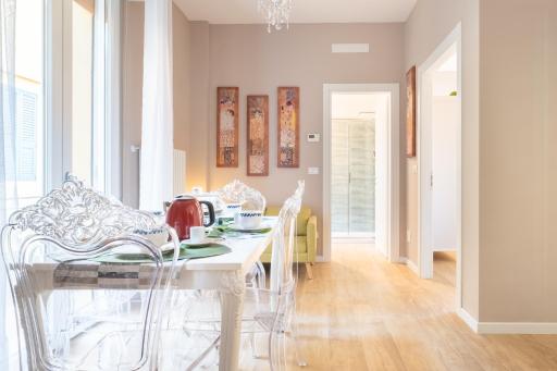 CASA PETRONIO APARTMENTS BOLOGNA CENTER - Housity