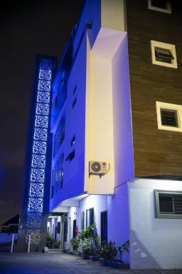 Lifestyle18 Hotel and Shortlet Apartments - Housity
