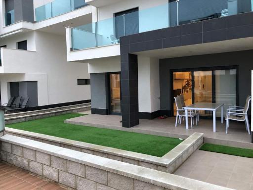 Oasis Beach juan - Housity