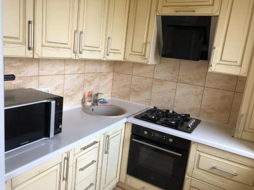 Gagarina 56 - Housity