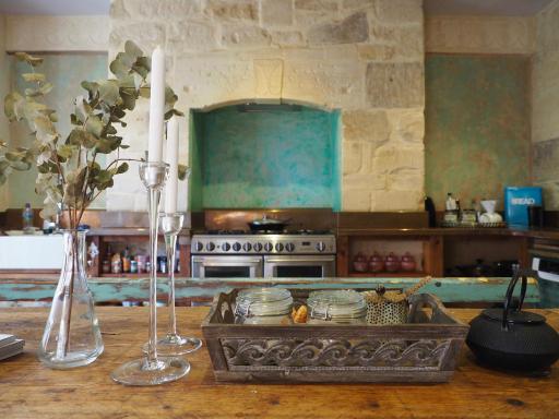 Quirky, Bohemian and Tranquil House in Bath Centre - Housity