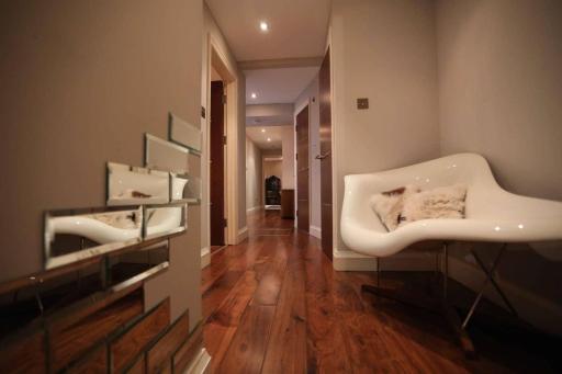Lovely Central 2 Bed Garden Flat Warren Street - Housity