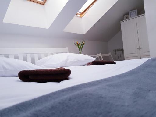 Noclegi Przystanek Bieszczady w Centrum - Housity