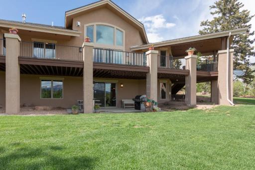Boarding @ Lazy D Ranch - Housity