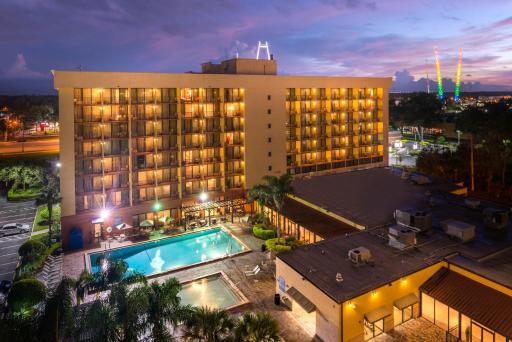 Holiday Inn & Suites Orlando SW - Celebration Area, an IHG Hotel - Housity