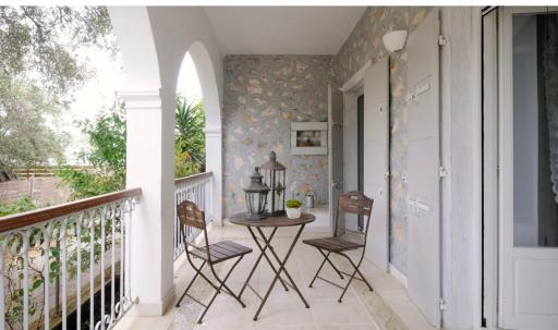 Anelina Paxos Residences (Elinas House) - Housity
