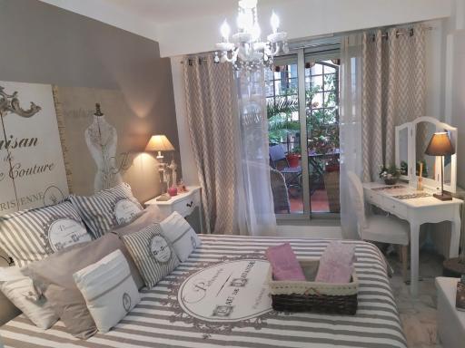 Chambre d'Hôte de charme avec petit déjeuner offert - Housity