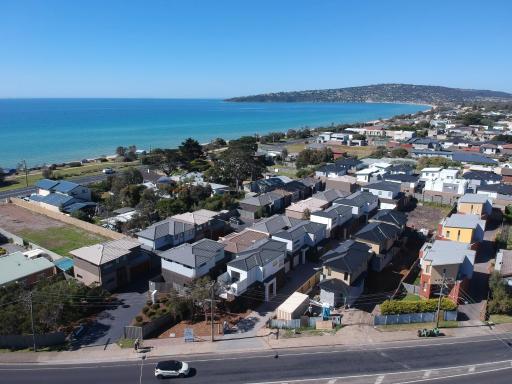Peninsula Escape 100m to water - Housity