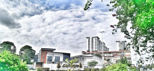 23Loft Kuching - Housity