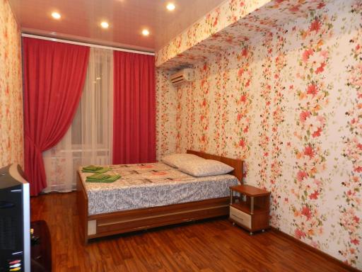 2-room Luxury Apartment on Trehubenka Street 12, by GrandHome - Housity
