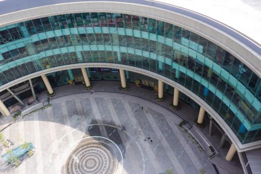 Great location!! Room next to Olympic stadium - Housity
