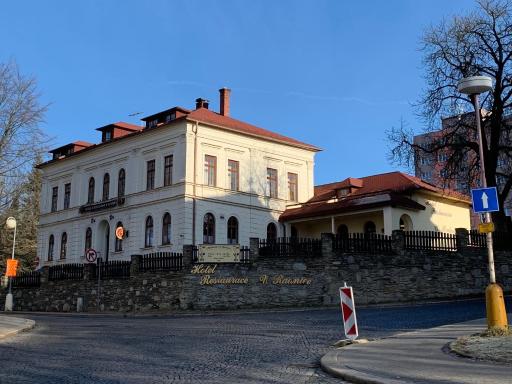 Hotel U Radnice Aš - Housity