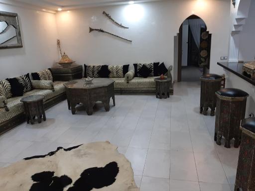 Marbella 's Luxurious Apartment of Al Mansouria - Housity