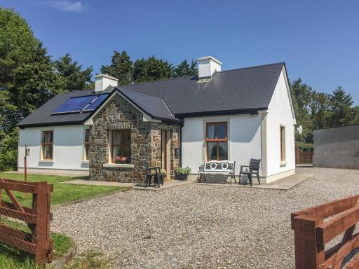 Cloonkee Cottage - Housity