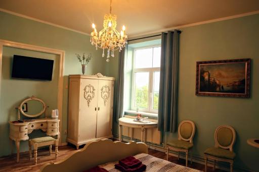 Pension Grant Lux Znojmo - Housity