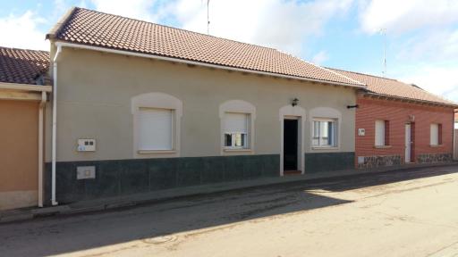 Casa rural en Tierra de Campos - Housity