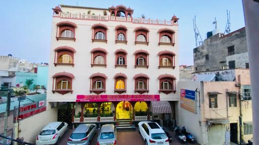 Hotel Muskan Palace - Housity