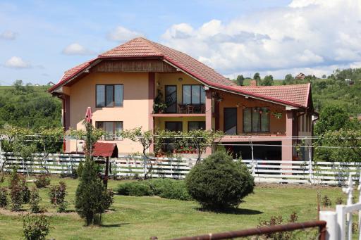Casa de vacanta Madalina - Housity
