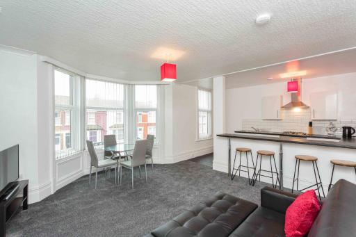 Cherry Property - Berry Apartments - Housity