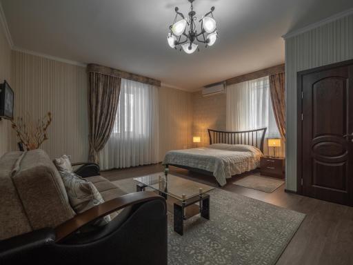 Vila Bomond - Housity