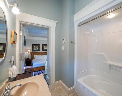 Chipman Hill Suites - Union Street - Housity