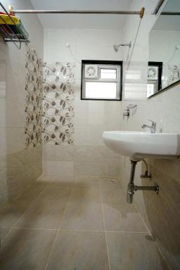 Castle JP Service Apartments - Housity
