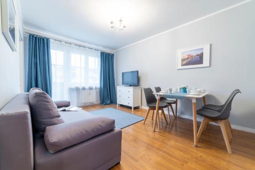 Apartament Dmowskiego 6 - Housity