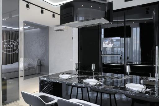 White Tiger Apartment in Smart Plaza - Housity