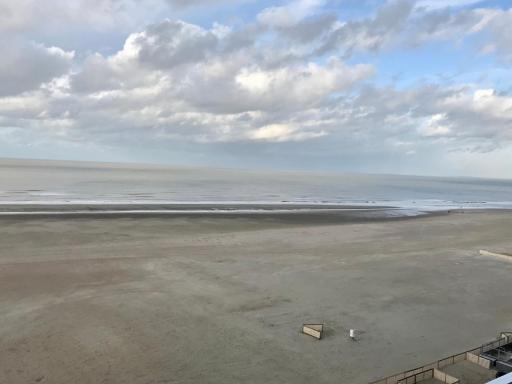 Sea and Dunes - Housity