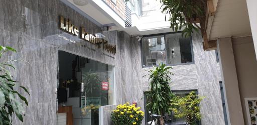 Like Family Hotel - Housity