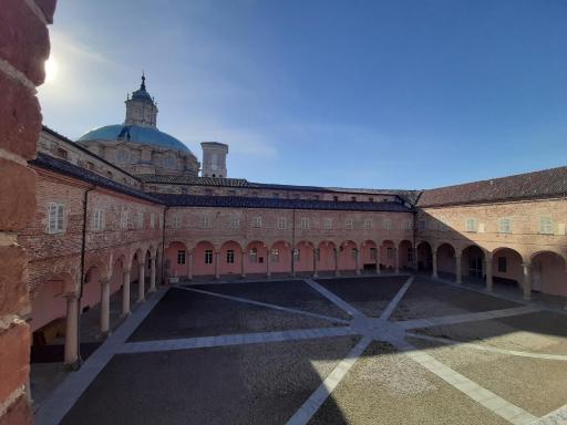 Casa REGINA MONTIS REGALIS - Housity