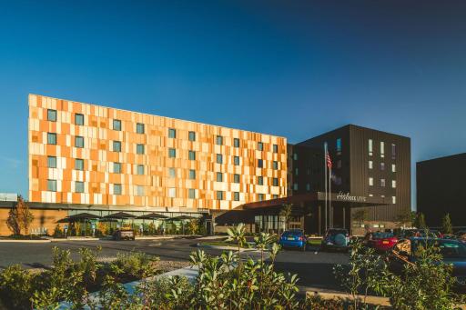 Hotel Rock Lititz - Housity