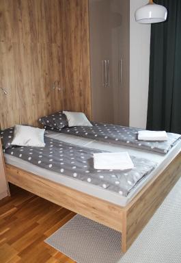 Bright, modern & cozy apartment - Housity