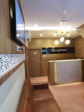 Aster Hotel Near Mumbai Airport - Housity