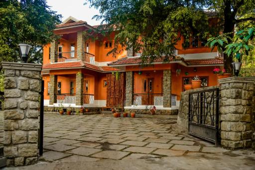 Chembra Adobe - Housity