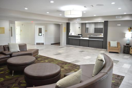 Candlewood Suites Independence, an IHG Hotel - Housity