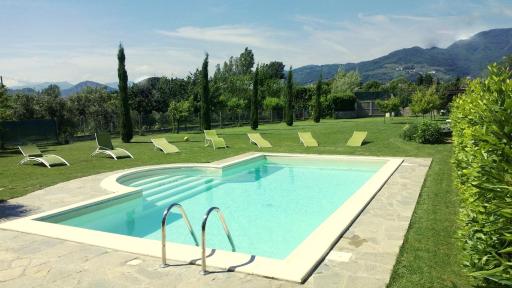 Villa In Lucca - Hizvo