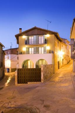 Hotel Rural El Pilaret - Housity