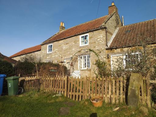 holly cottage - Housity