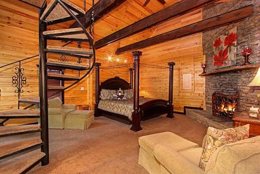 Lover's Loft - Housity